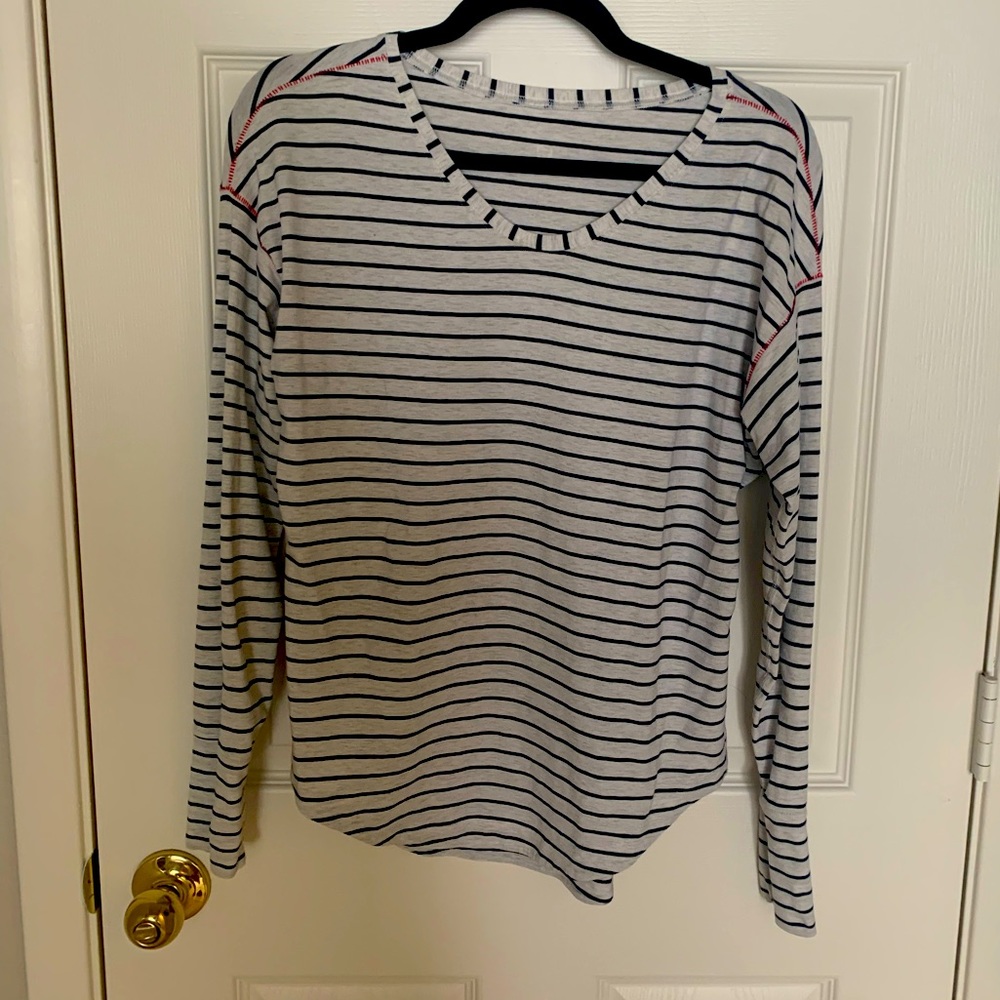 LuluLemon Athletica long sleeve rare stripe shirt